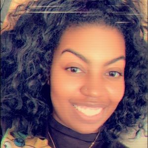 Meet your Posher, Nikki